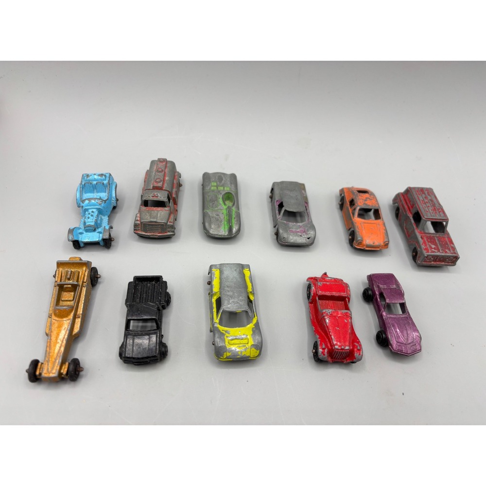 Vintage Tootsietoy Diecast Car Lot 11pc Chicago Metal Toy Trucks Roadsters Fair